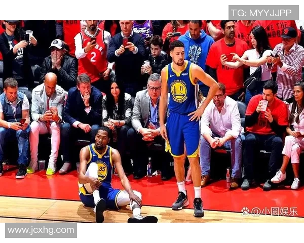 2015年季后赛勇士与雷霆第七场激战回顾与精彩瞬间解析