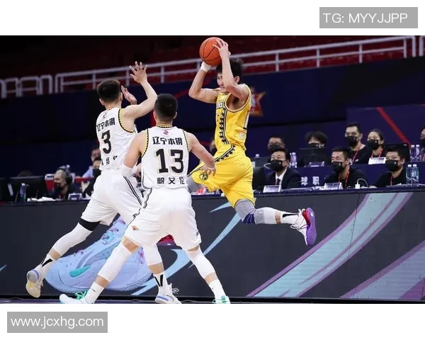 CBA辽宁队对阵广东队精彩直播全程回顾与赛后分析